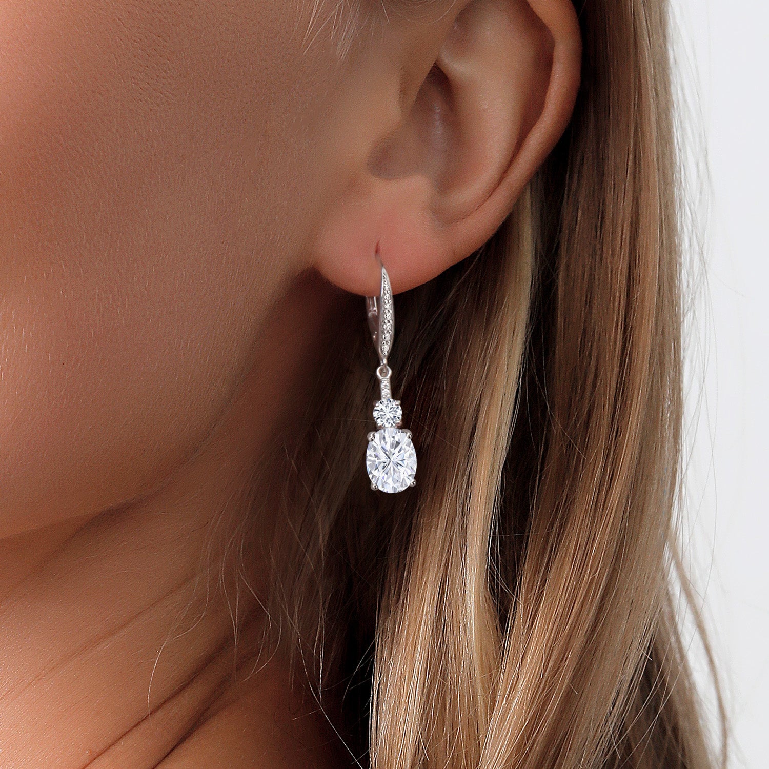 Near Colorless (GH) and E - F_Earrings in 925 Sterling Silver