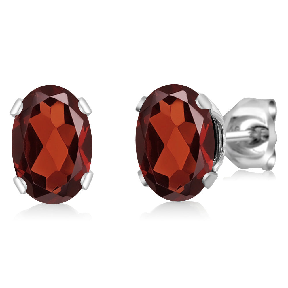 Garnet - January_Earrings in 925 Sterling Silver