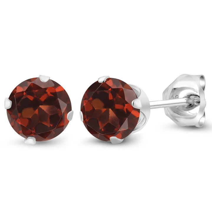 Garnet - January_Earrings in 925 Sterling Silver