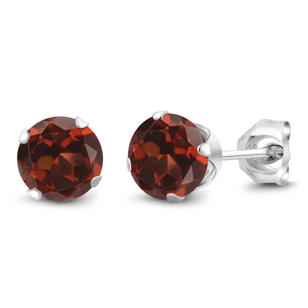 Garnet - January_Earrings in 925 Sterling Silver
