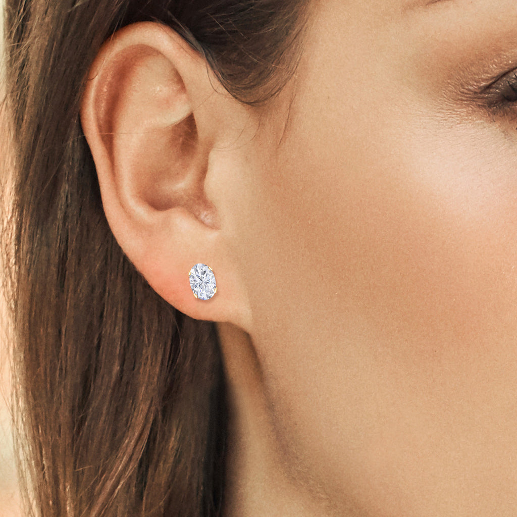 Near Colorless (GH)_Earrings in yellow gold plated brass
