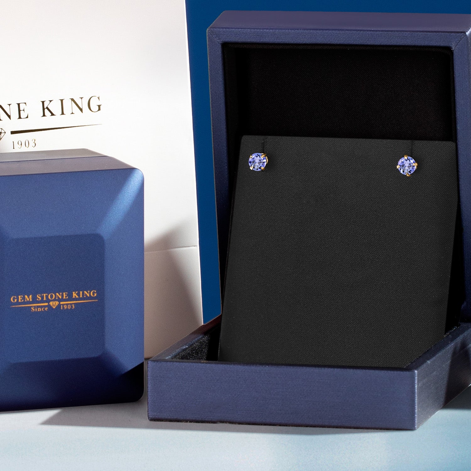 Earrings in 14K Yellow Gold