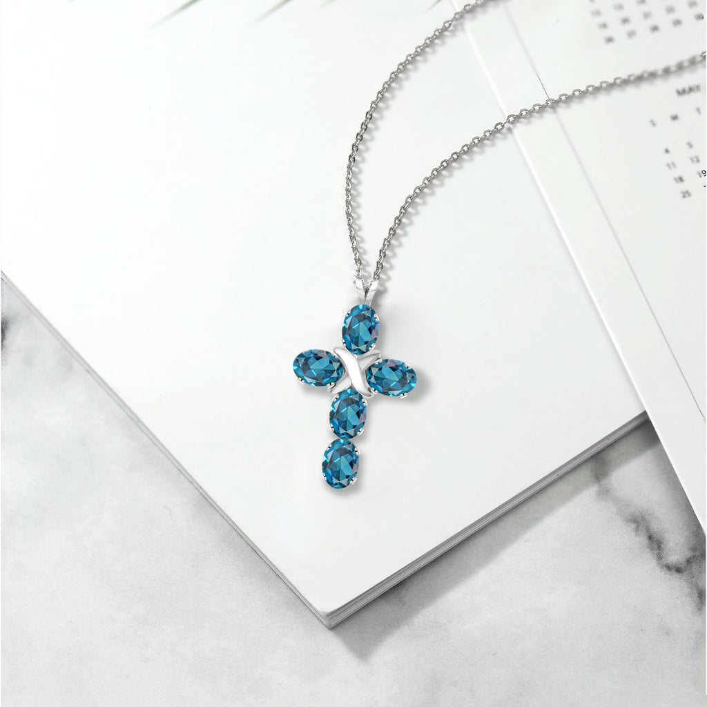 London Blue Topaz - November_Pendant in 925 Sterling Silver