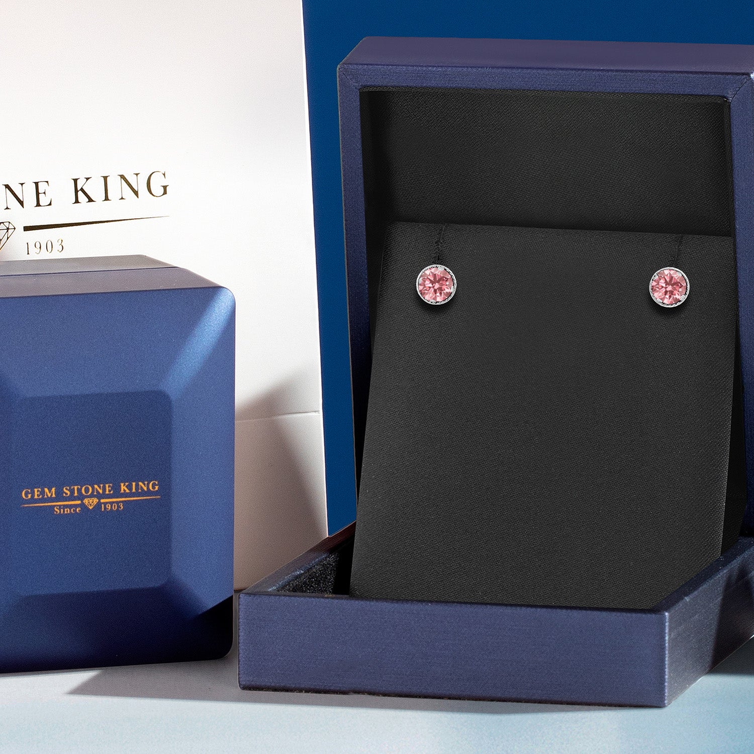 Earrings in 14K White Gold