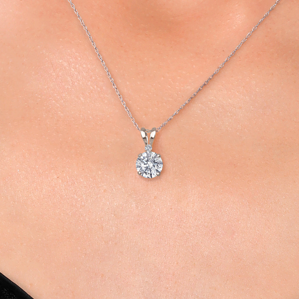 Pendant in 14K White Gold