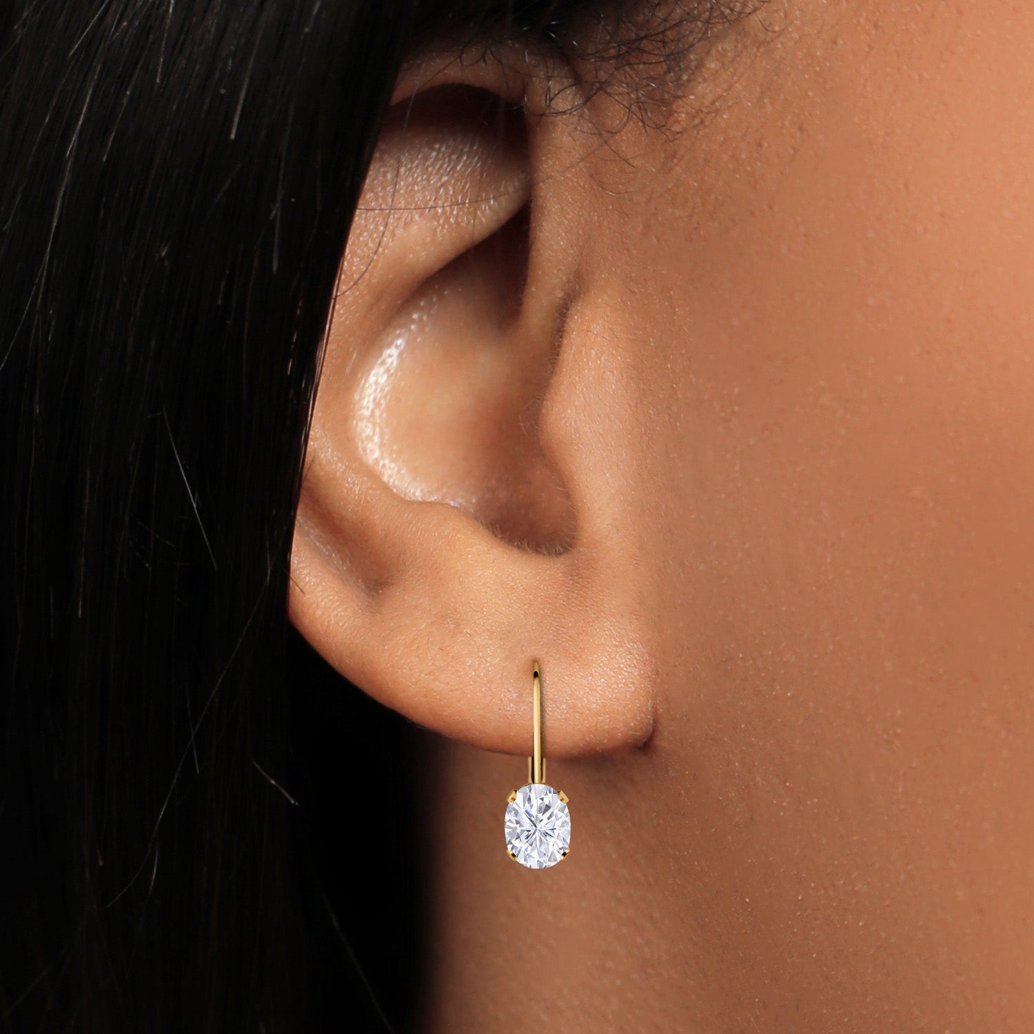 Very Light (IJK)_Earrings in yellow gold plated brass