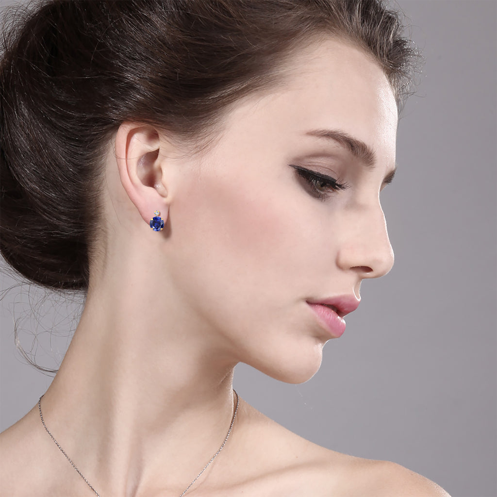 Earrings in 14K Yellow Gold