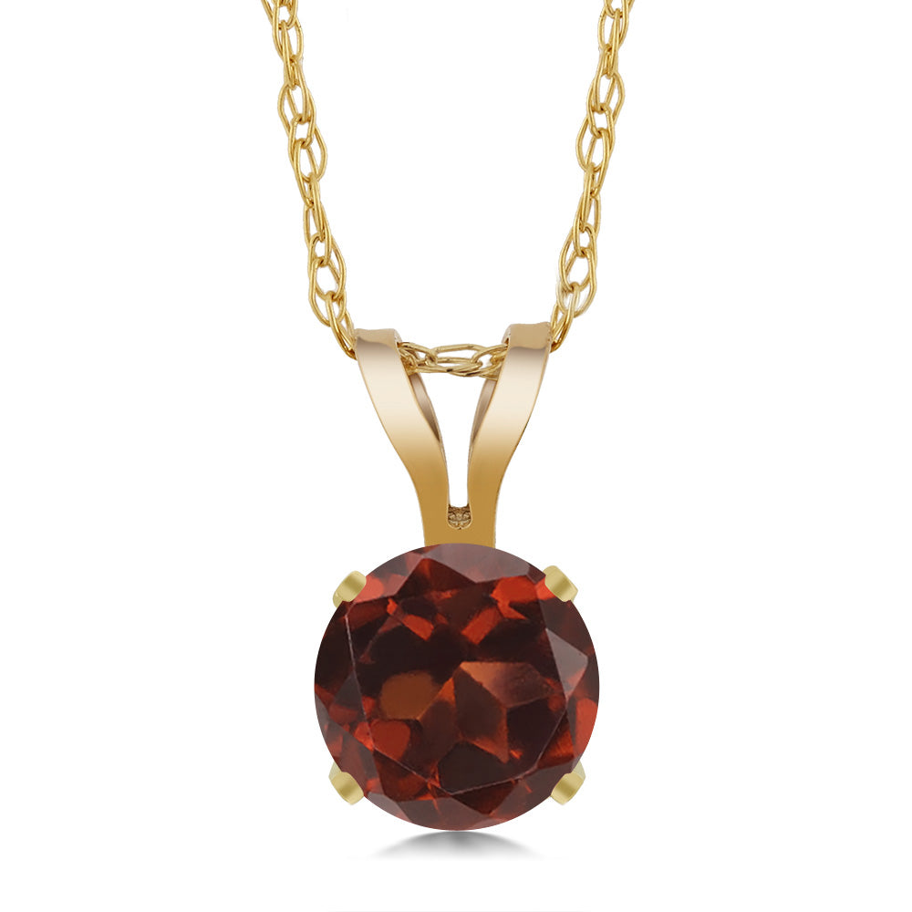 Garnet - January_14K Yellow Gold_Pendant in 14K Yellow Gold