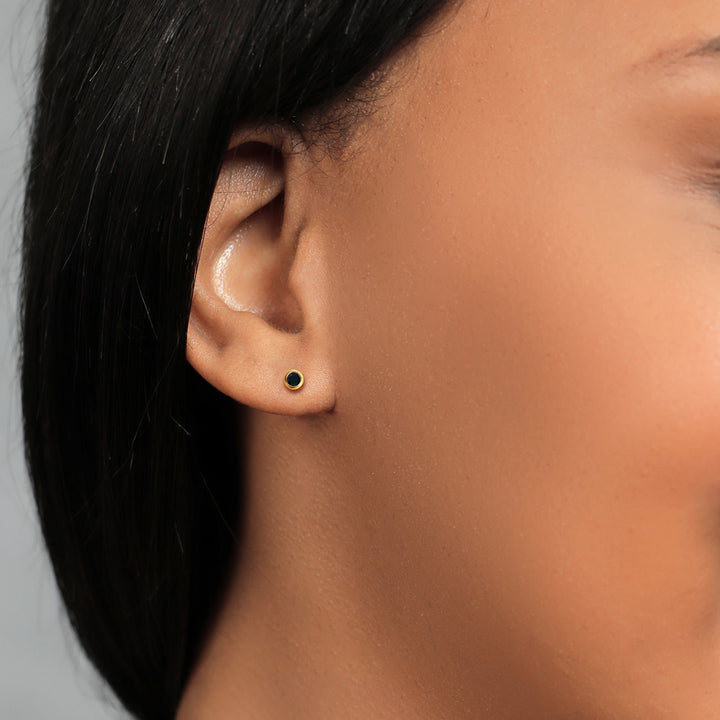 14K Yellow Gold Black Onyx Stud Earrings For Women Men (0.44 Cttw, Gemstone Birthstone, Round 4MM)