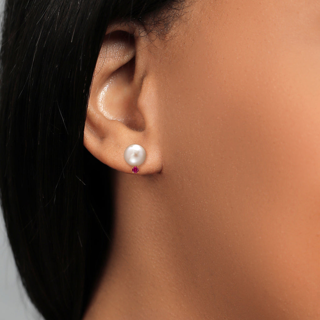 Earrings in 14K Yellow Gold