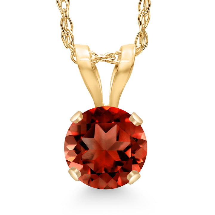 Garnet - January_Pendant in 14K Yellow Gold