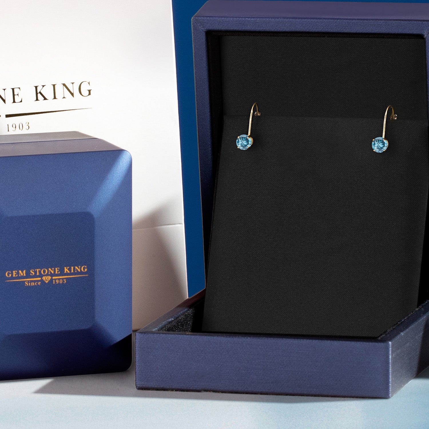 Earrings in 14K Yellow Gold