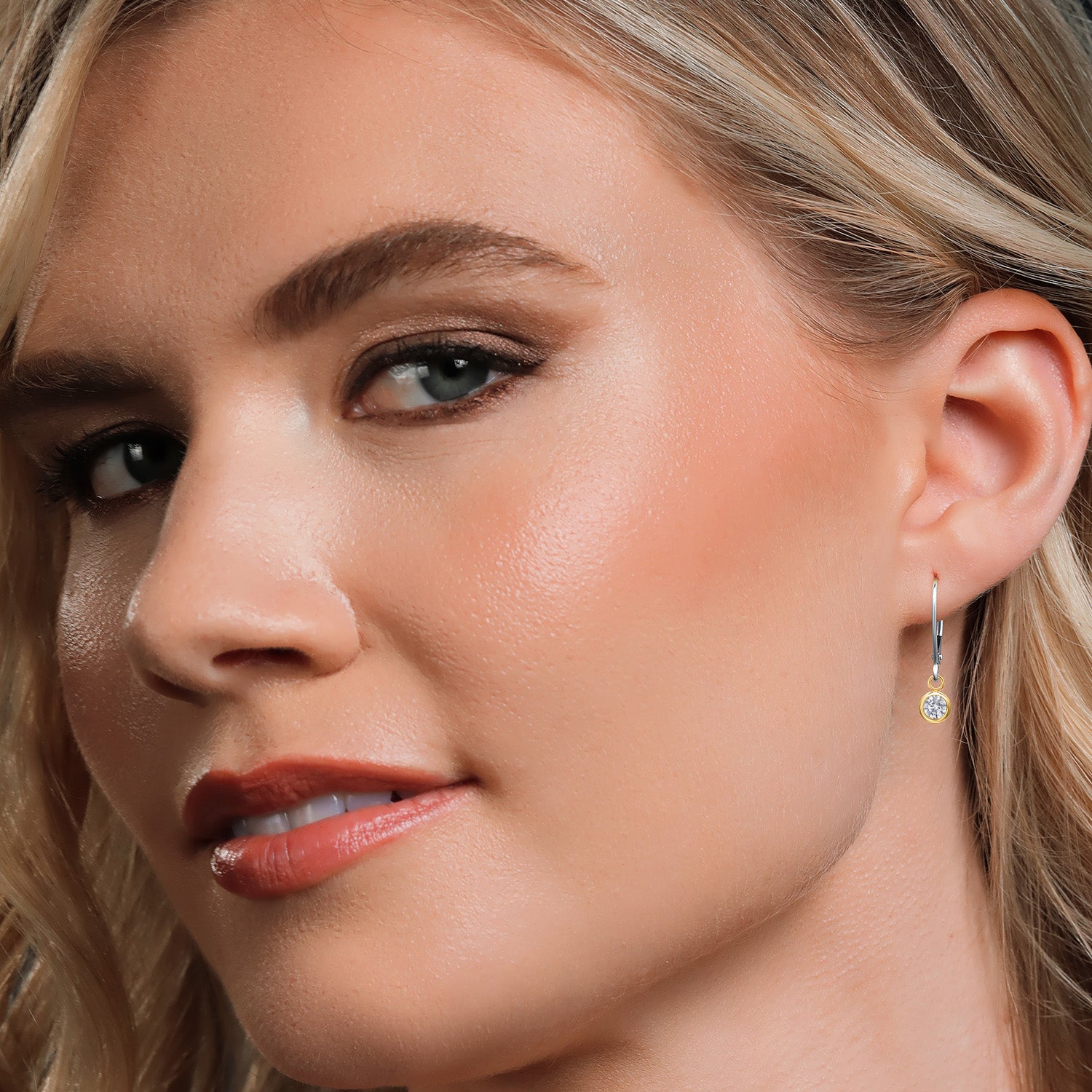 E - F_Earrings in 14K Two Tone Gold