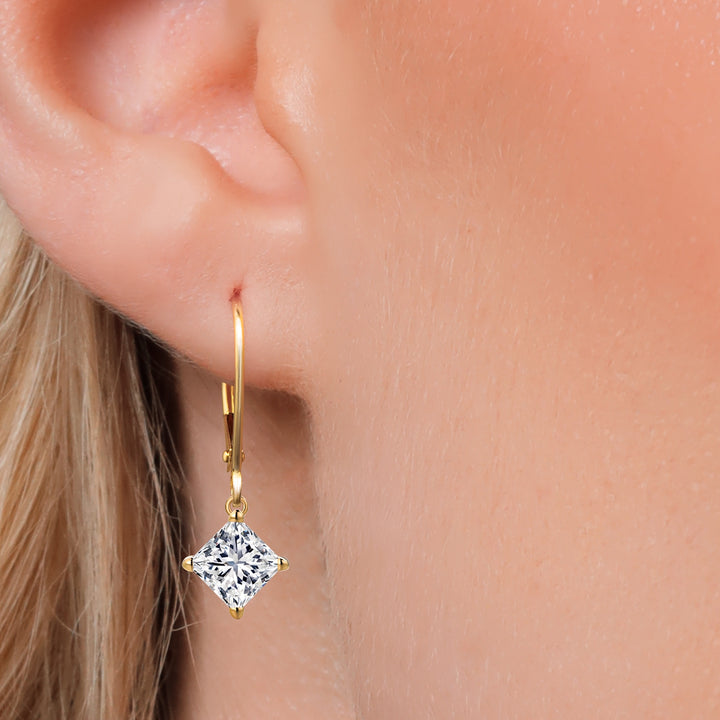 Earrings in 14K Yellow Gold