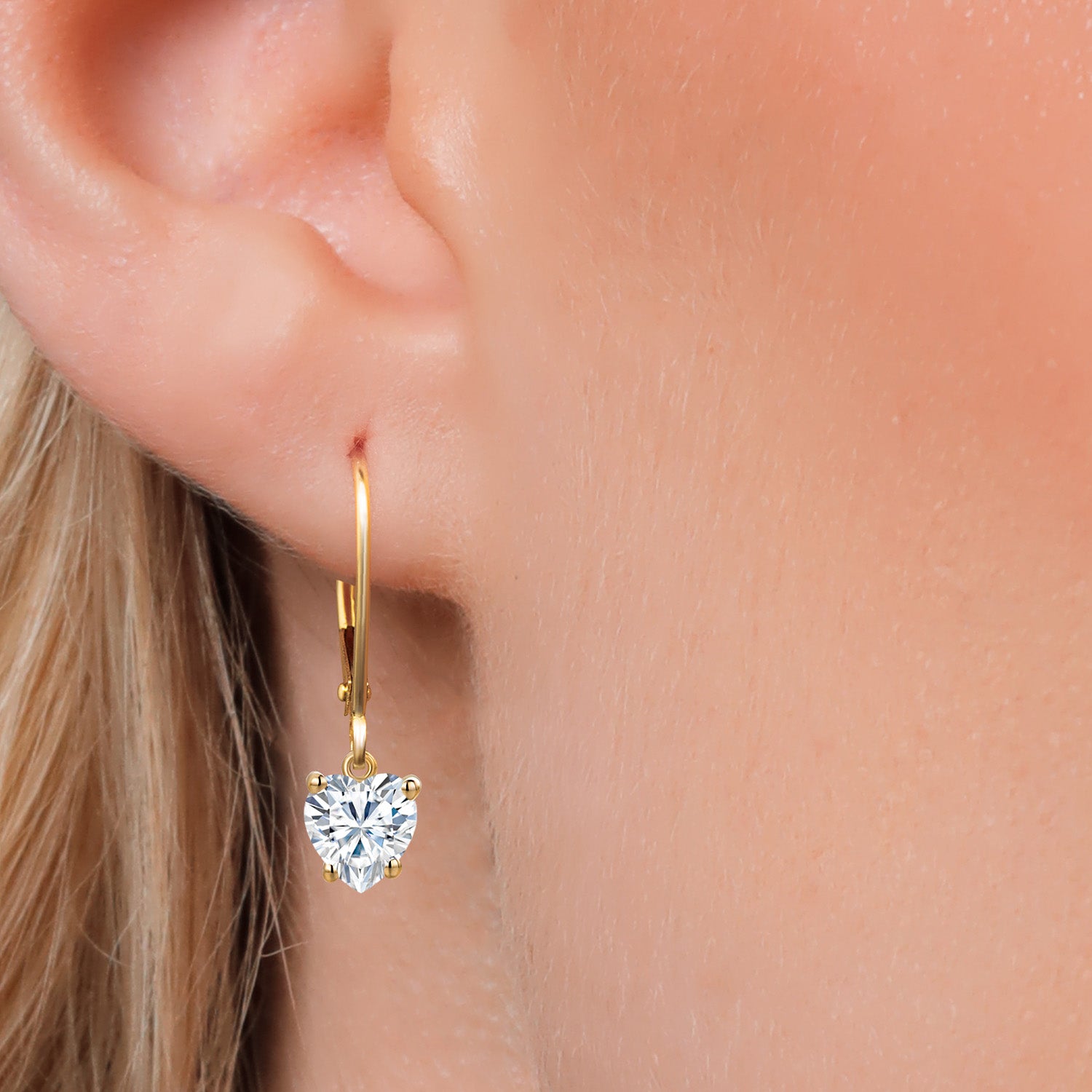 Near Colorless (GH)_Earrings in 14K Yellow Gold