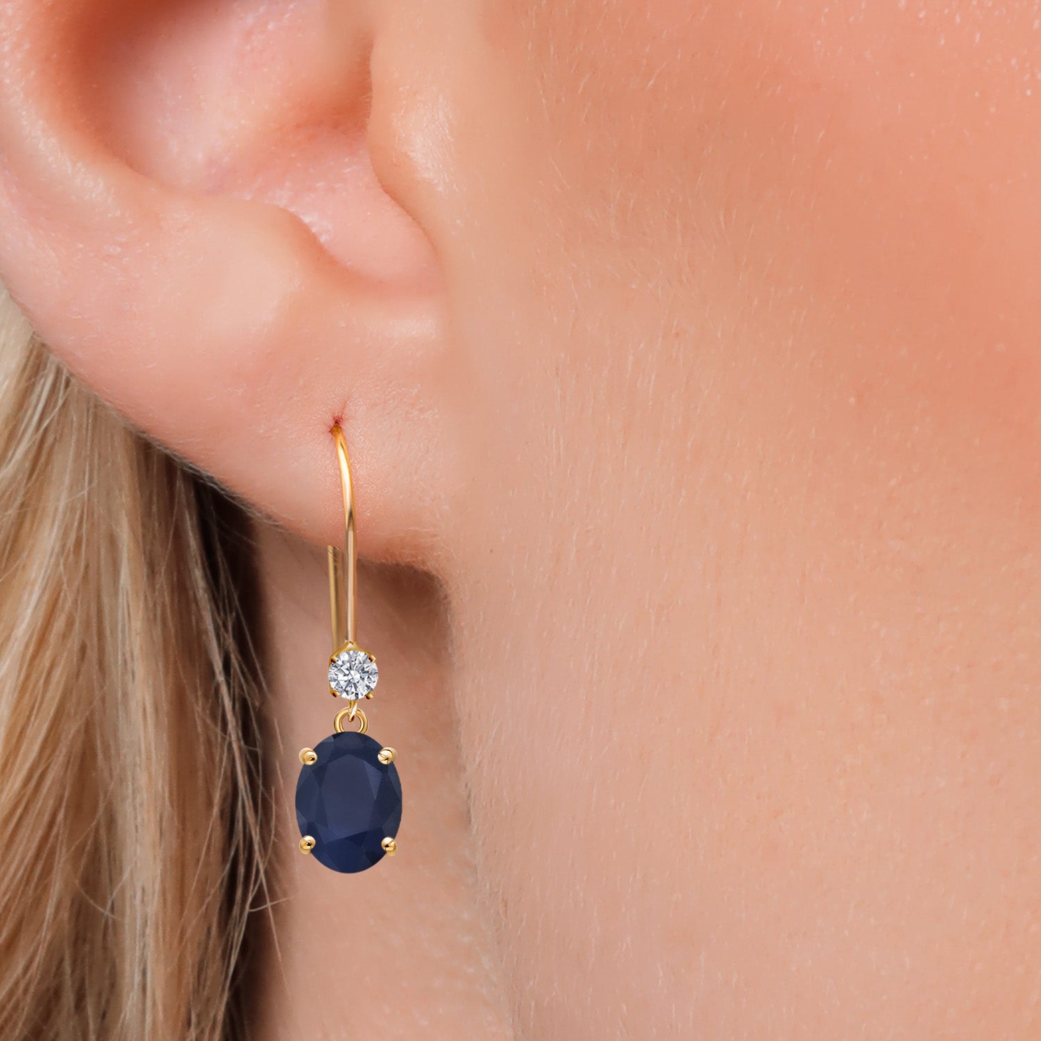 Earrings in 14K Yellow Gold