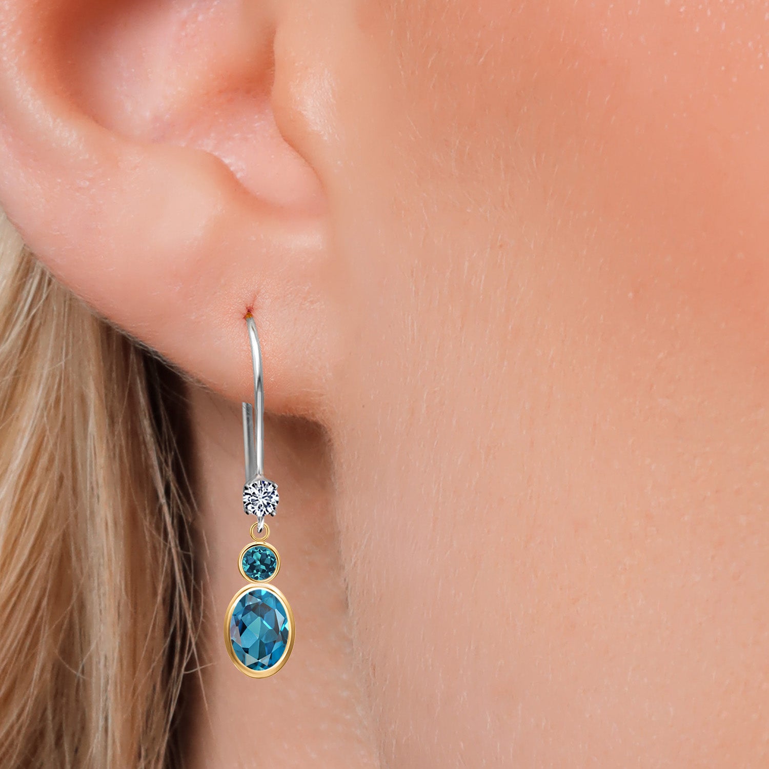 Earrings in 14K Two Tone Gold