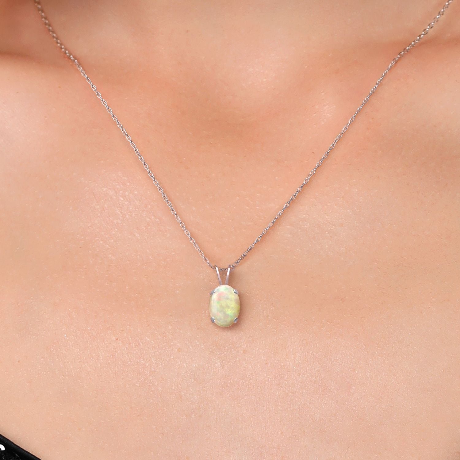 Pendant in 14K White Gold