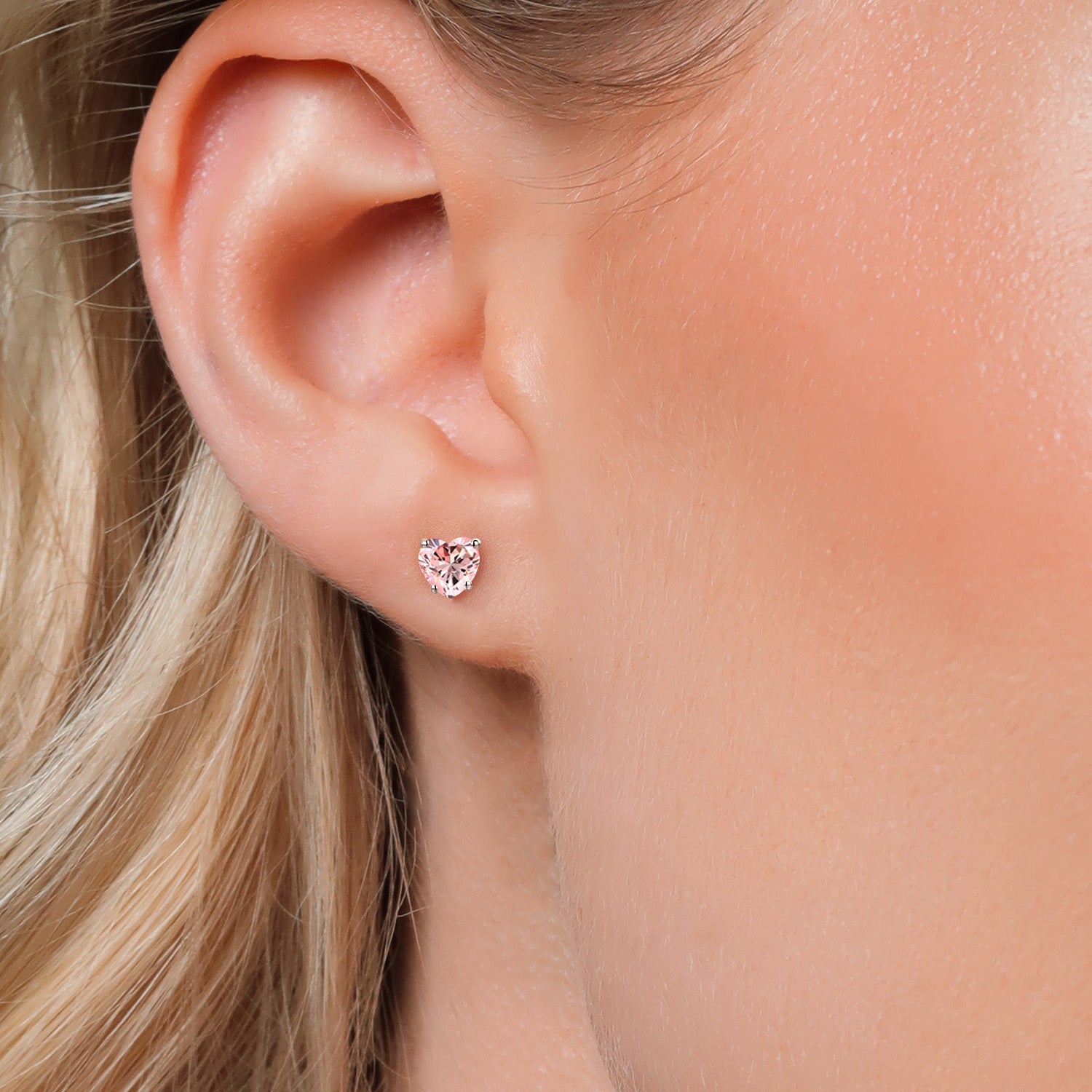 Earrings in 10K White Gold