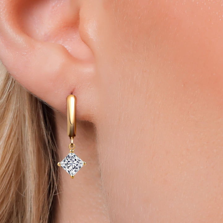 Earrings in 14K Yellow Gold