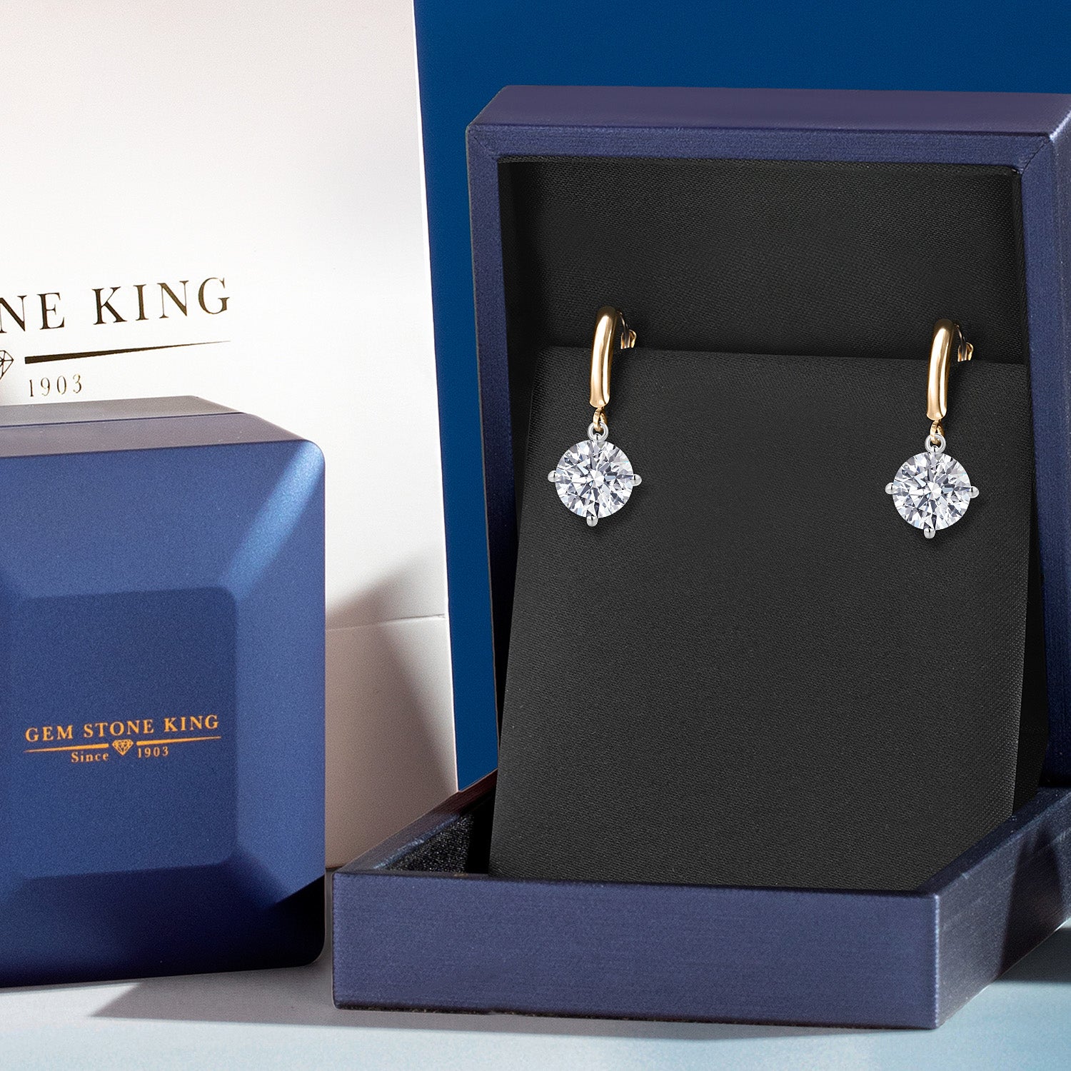Earrings in 14K Yellow Gold