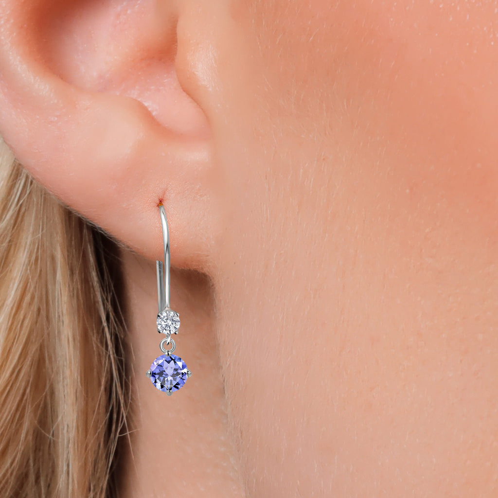 Earrings in 14K White Gold