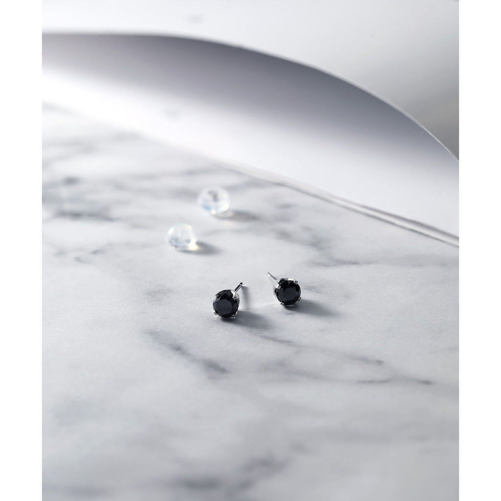 Earrings in 14K White Gold