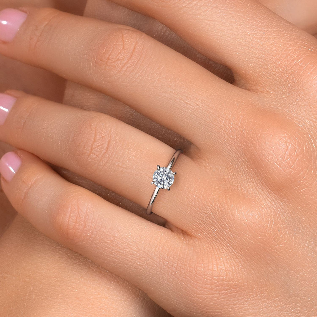 Ring in 14K White Gold