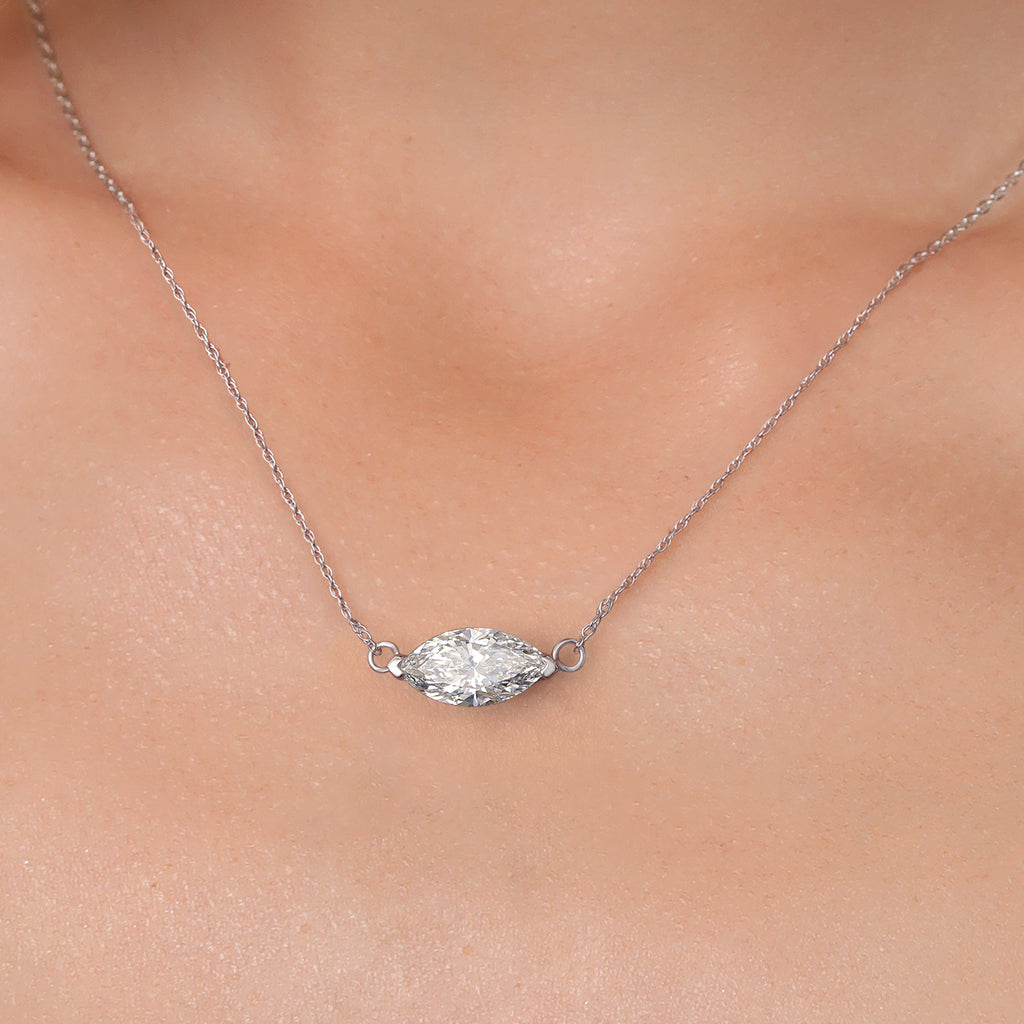 Pendant in 14K White Gold