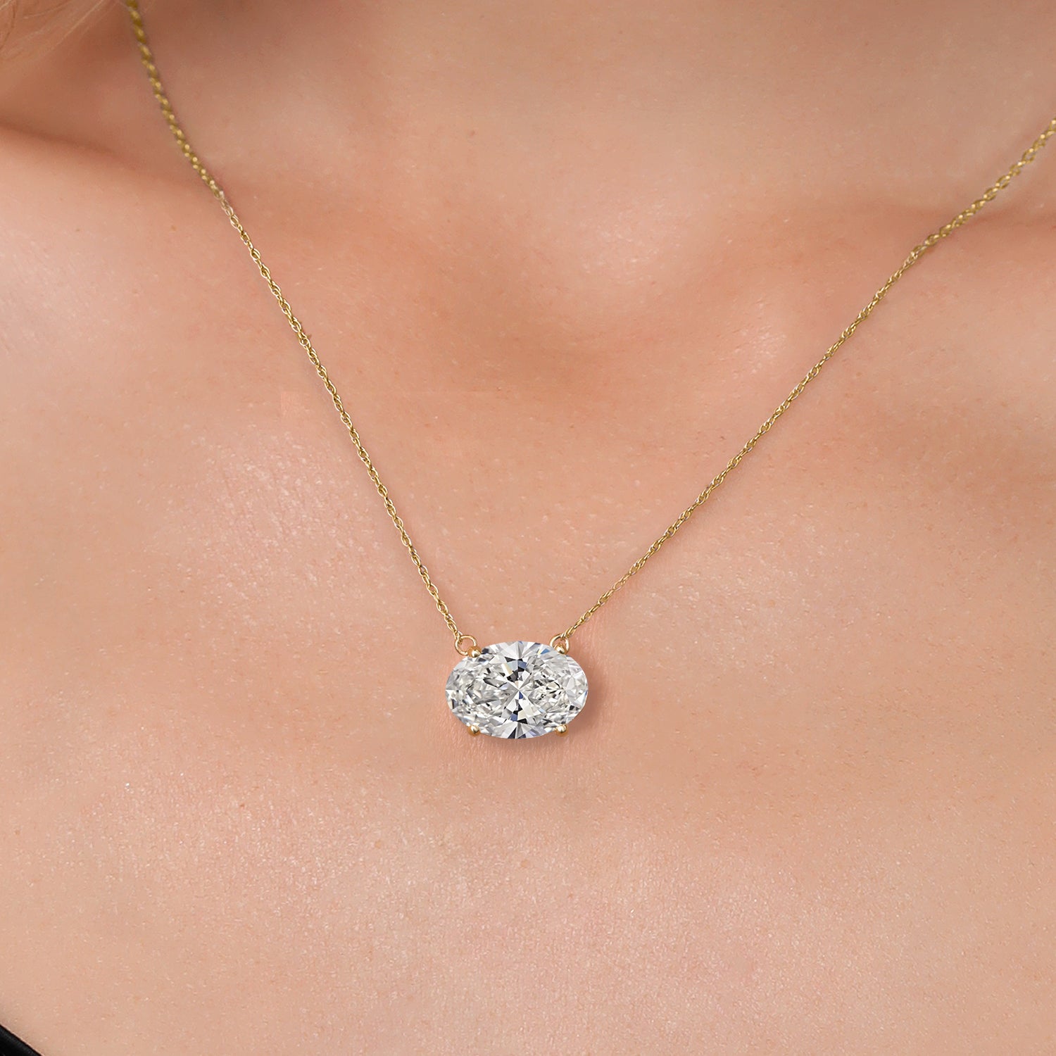 Pendant in 14K White Gold