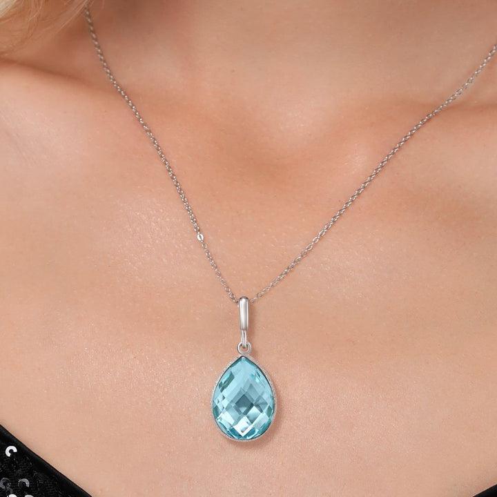 Pendant Earrings Set in 925 Sterling Silver