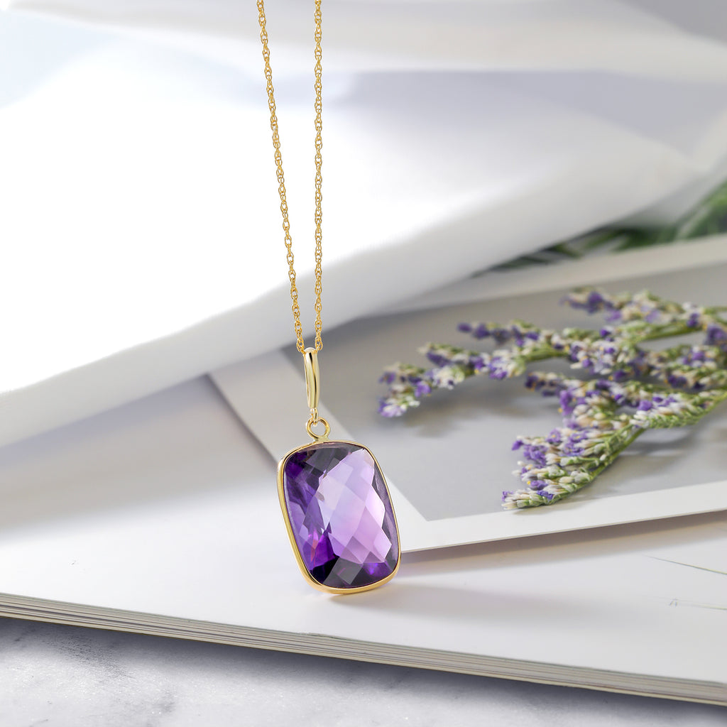 Pendant in 14K Yellow Gold