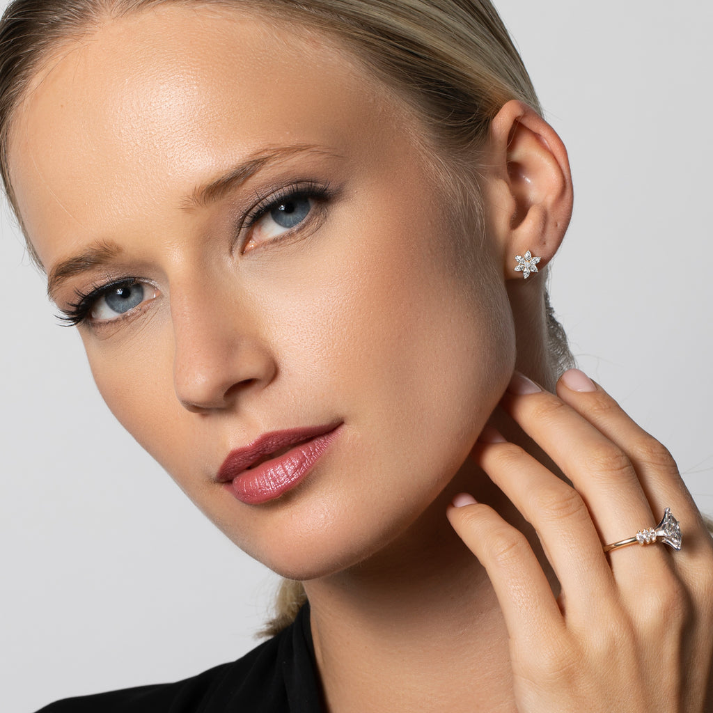 Earrings in 10K Yellow Gold