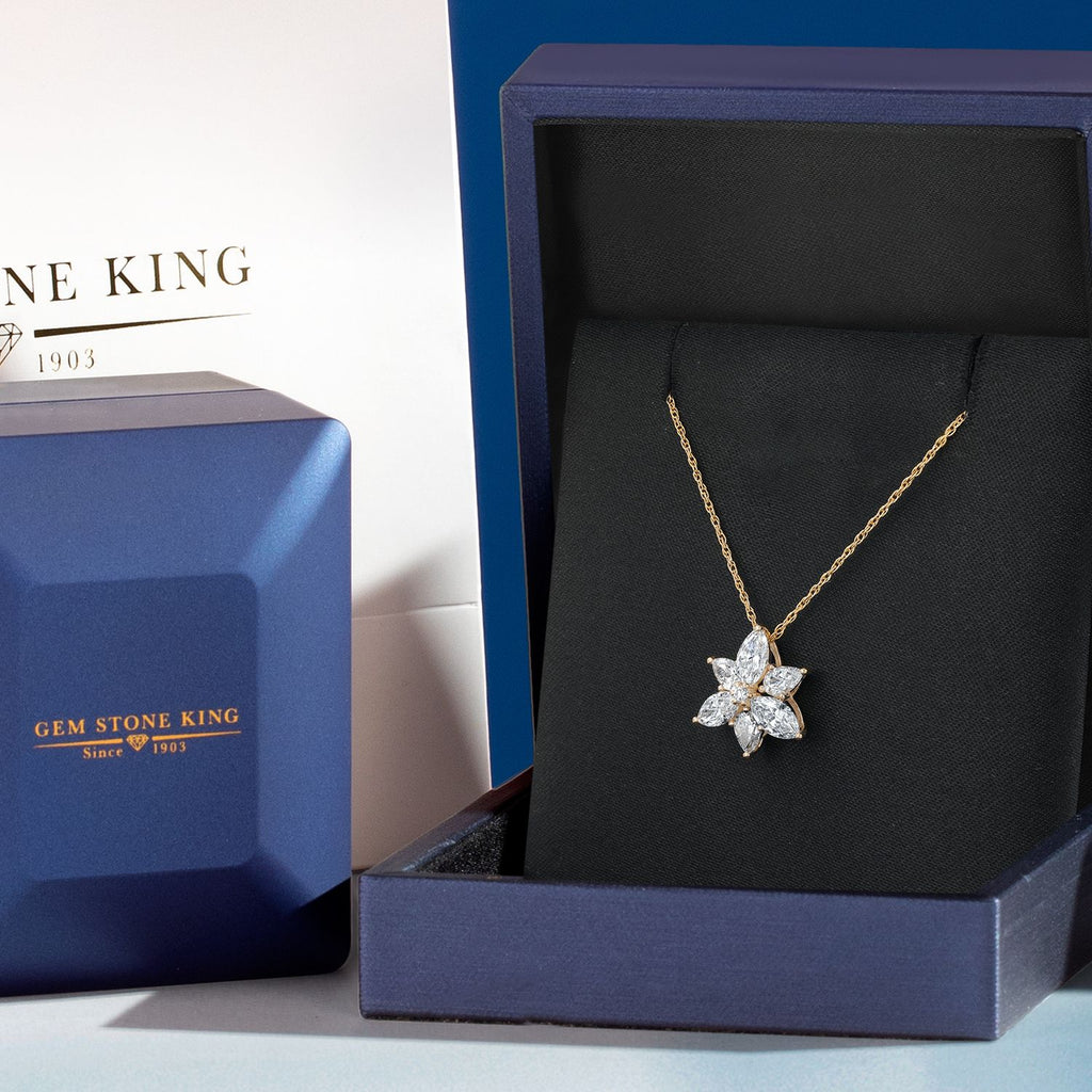 Pendant in 10K Yellow Gold
