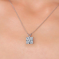 Pendant in 14K White Gold