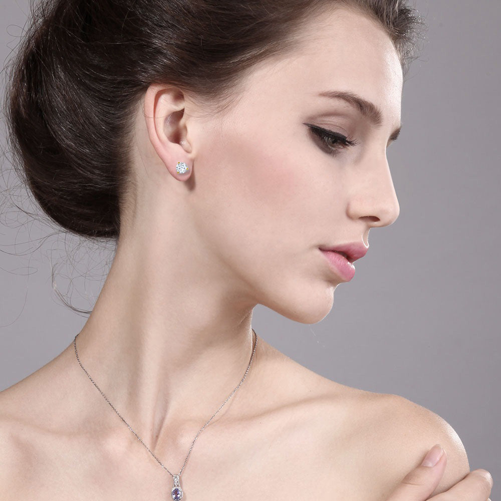 Earrings in 14K Yellow Gold