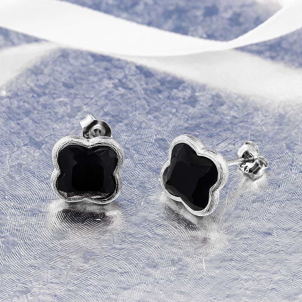 925 Sterling Silver_Earrings in 925 Sterling Silver