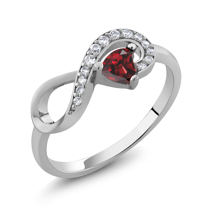 Garnet - January_5_Ring in 925 Sterling Silver