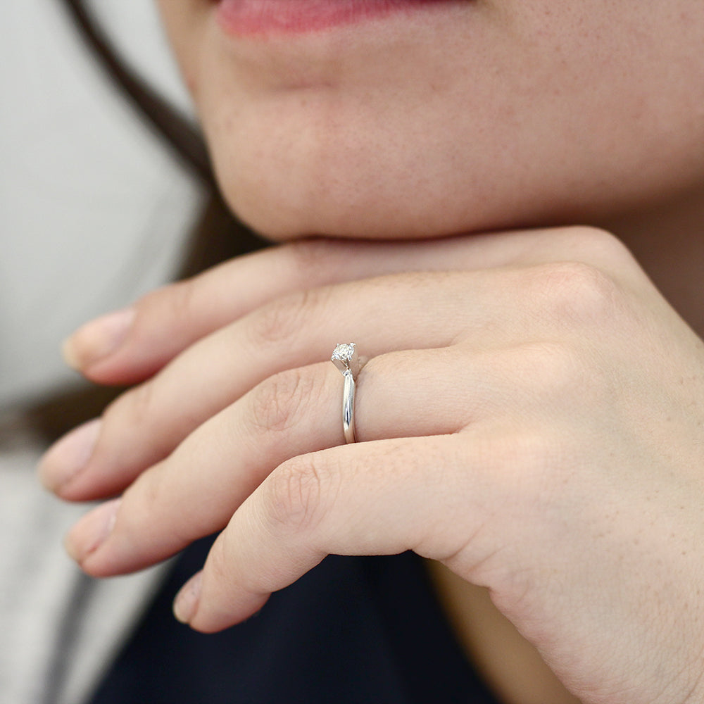 Ring in 14K White Gold