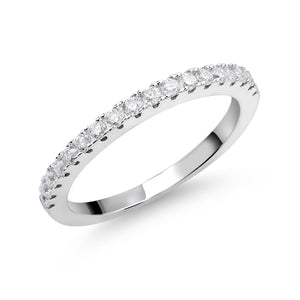 Near Colorless (GH)_Ring in 925 Sterling Silver