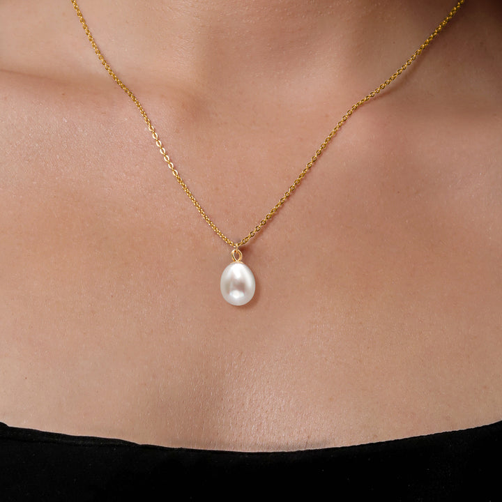 18K Yellow Gold Plated Silver Cultured Freshwater Pearl Pendant Necklace For Women with 18 Inch Chain - Elegant Jewelry Gift