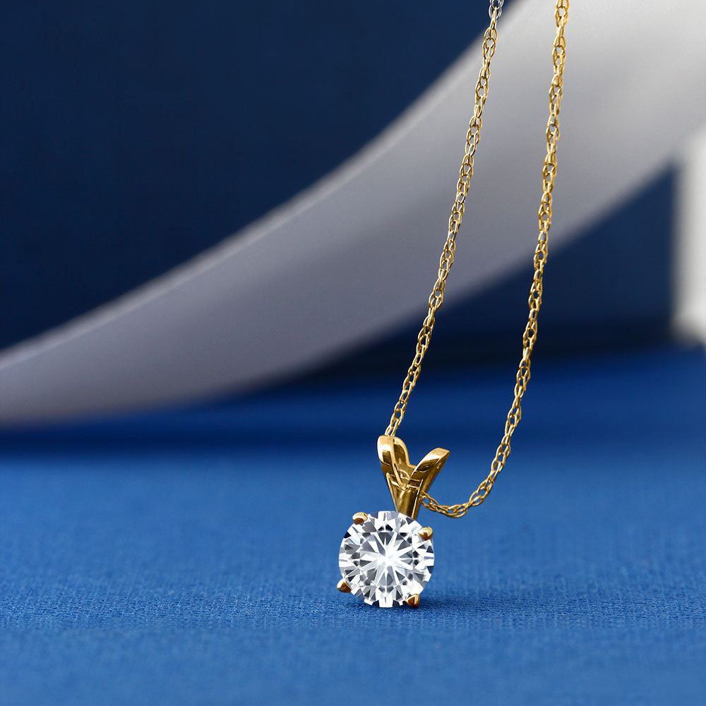 Pendant in 14K Yellow Gold